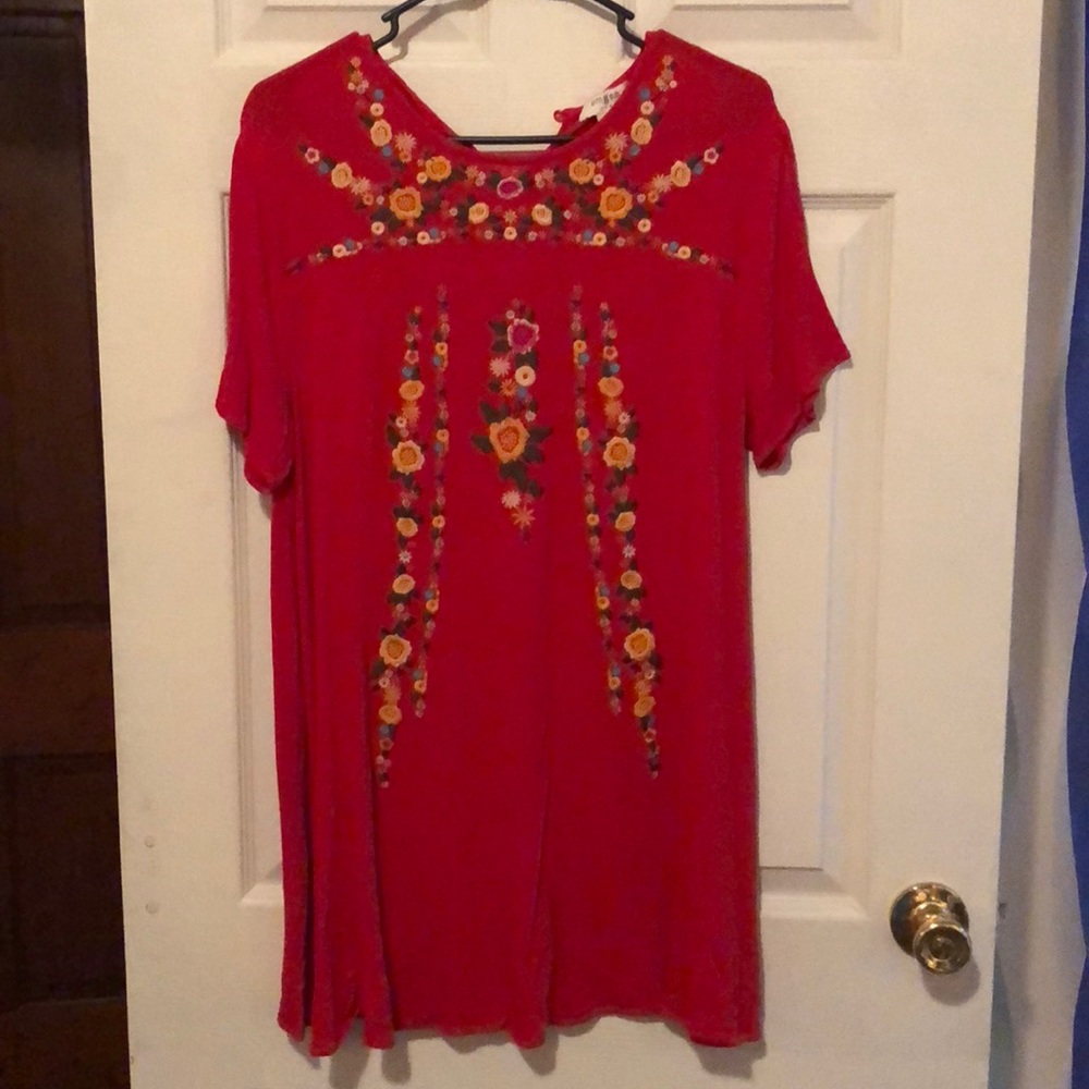 Super cute long top!!